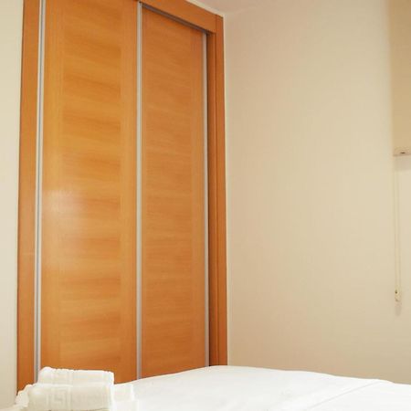 Encina'S Home: Bonito Apartamento De Dos Dormitorios Cerca Del Centro Historico Малага Екстер'єр фото