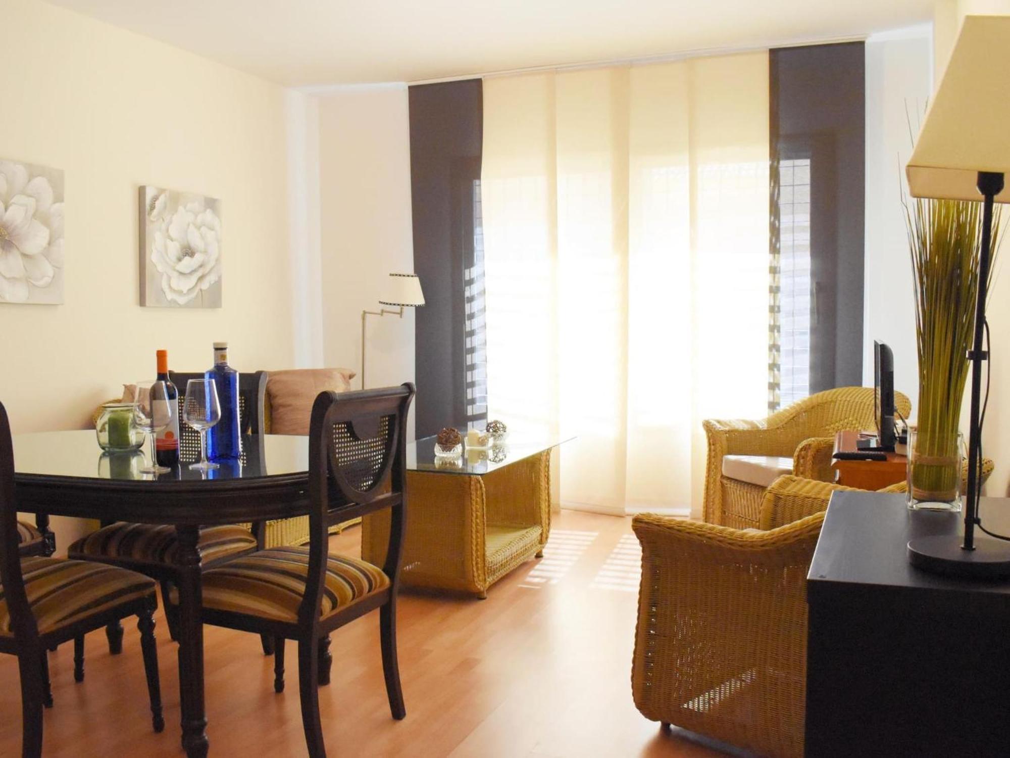 Encina'S Home: Bonito Apartamento De Dos Dormitorios Cerca Del Centro Historico Малага Екстер'єр фото