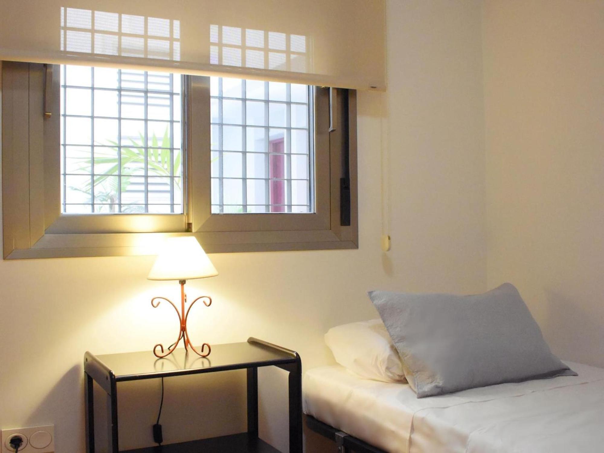 Encina'S Home: Bonito Apartamento De Dos Dormitorios Cerca Del Centro Historico Малага Екстер'єр фото